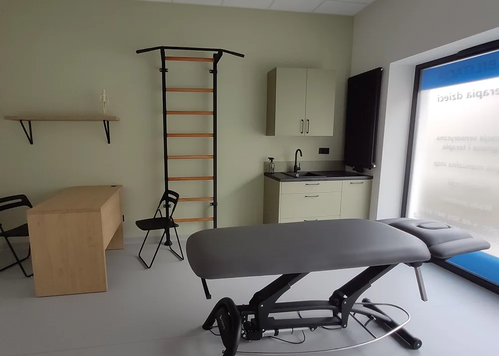 BenchK wall bars in a physiotherapy practice