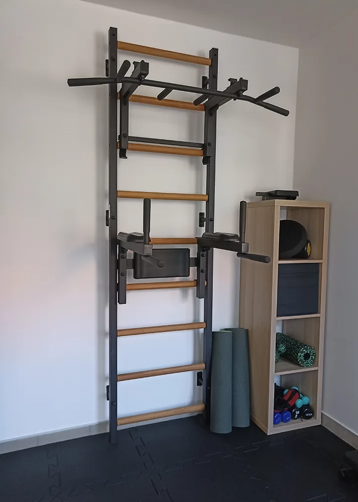 BenchK wall bars in a physiotherapy practice