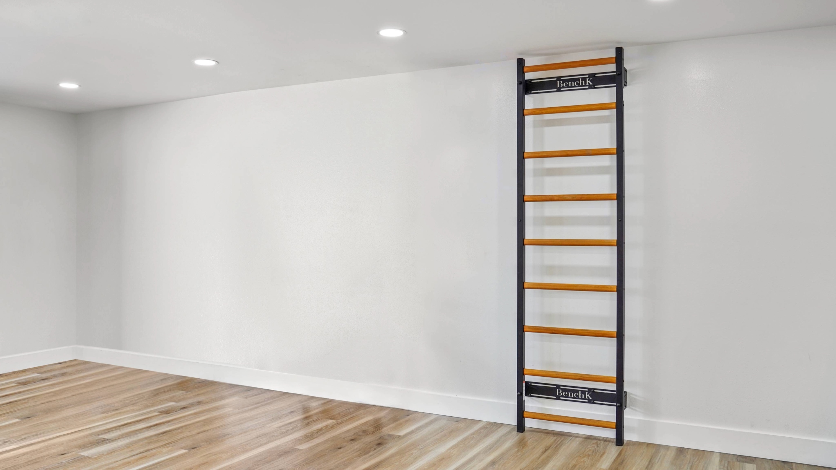 BenchK wall bar, base unit alone